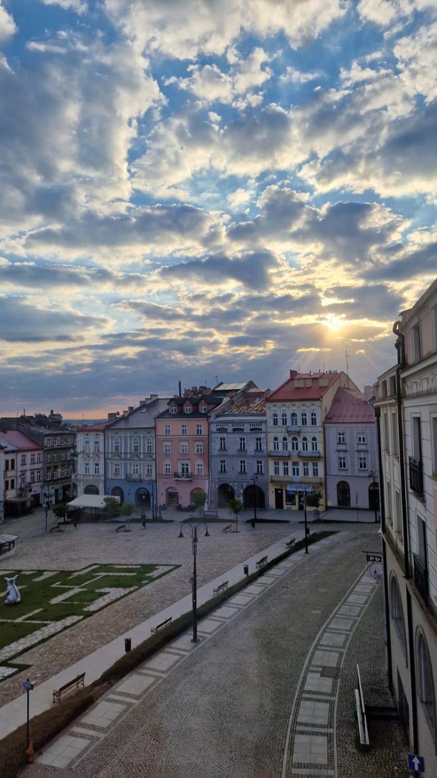 APARTAMENT GRODZKA1, 100 m2 przy przemyskim rynku z widokiem na rynek i panoramę miasta Przemyśl Zewnętrze zdjęcie